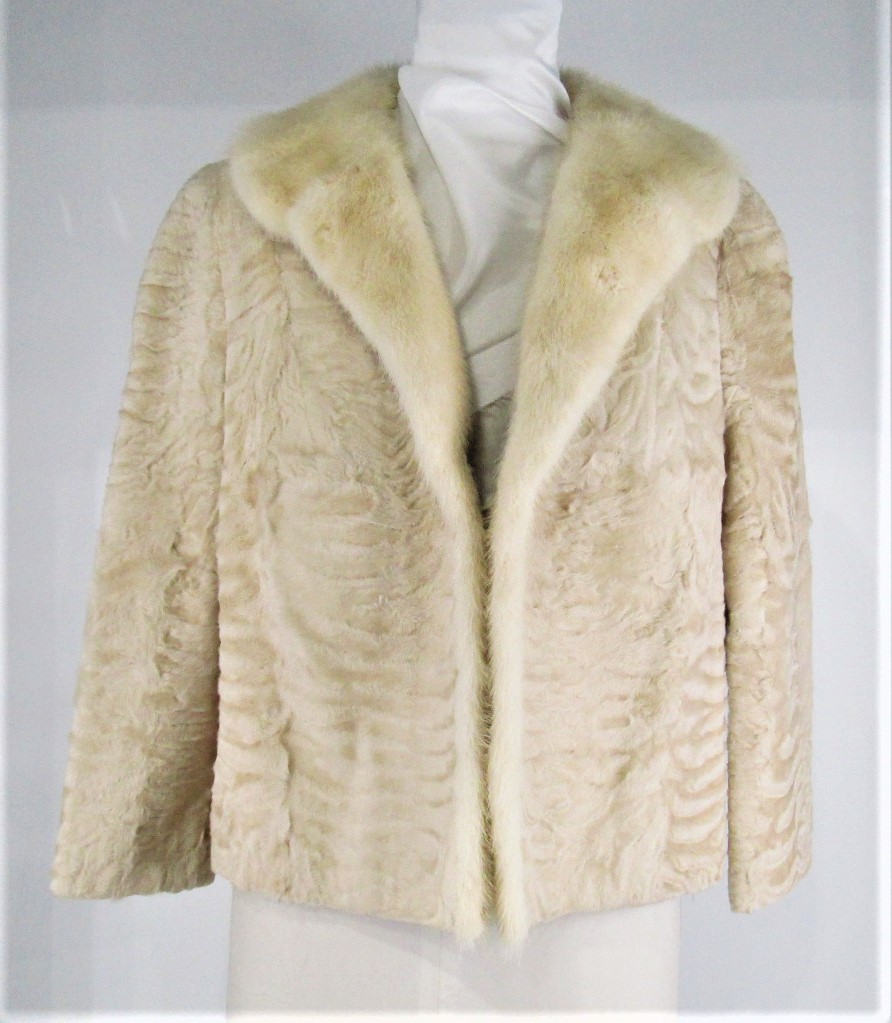 White Fox Fur Jacket- Shawl Collar – Madison Avenue Mall Furs