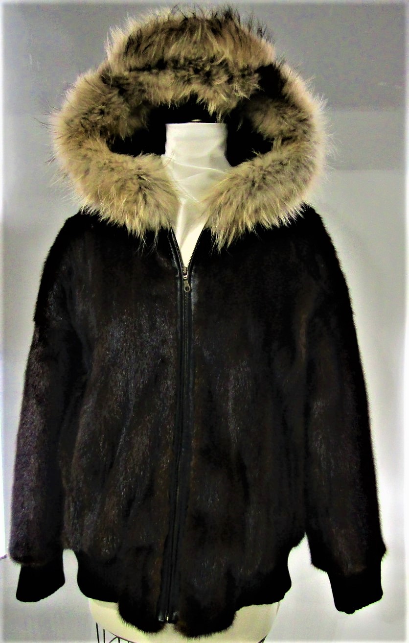Men's Mink Fur Bomber Jacket with Full Skin Mink Hooded Fur Jacket