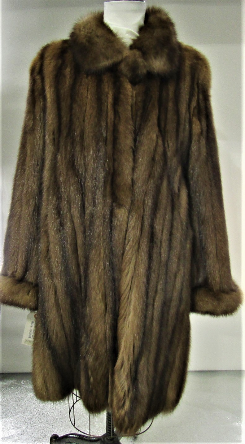 Just Reduced Dennis Basso Designed Pre Owned Natural Russian Sable 7 8 Swing Coat Size 12