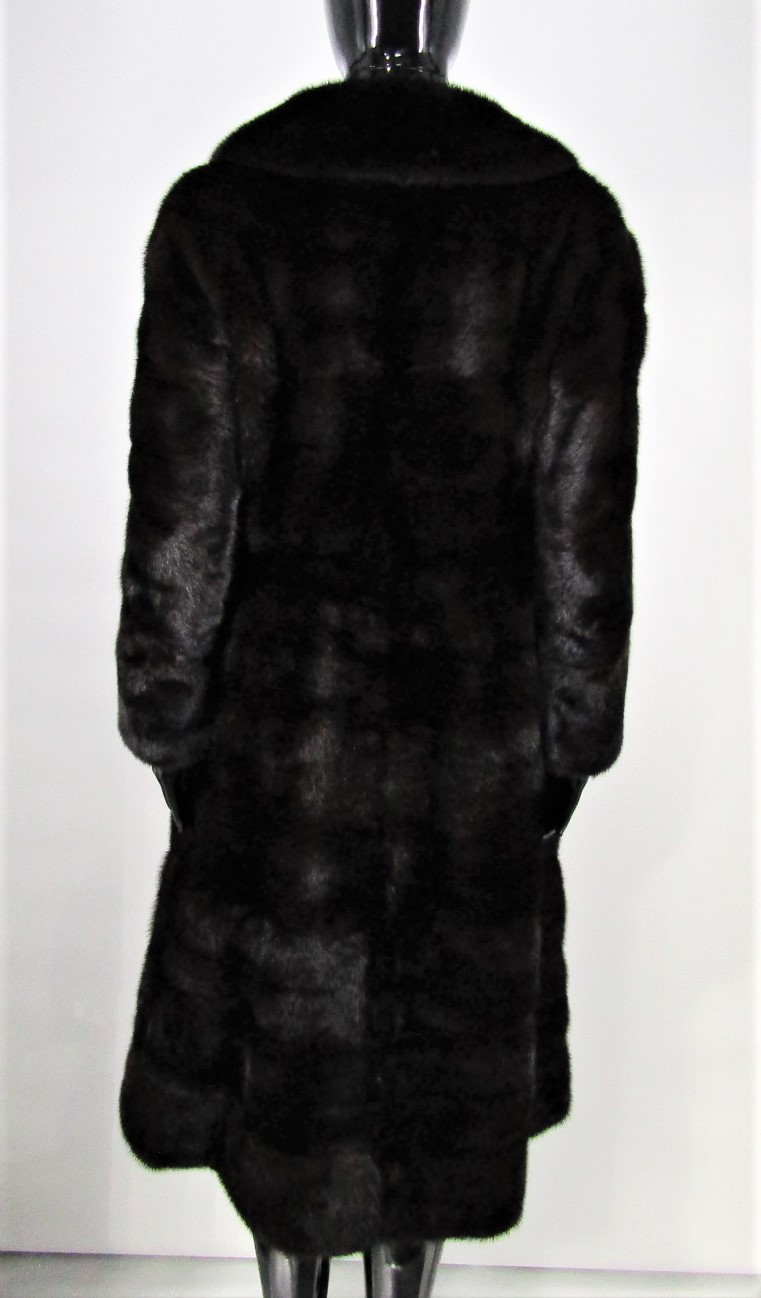 Pre-Owned Petite Horizontal Natural Ranch Mink Coat (Size: 4-6 ...